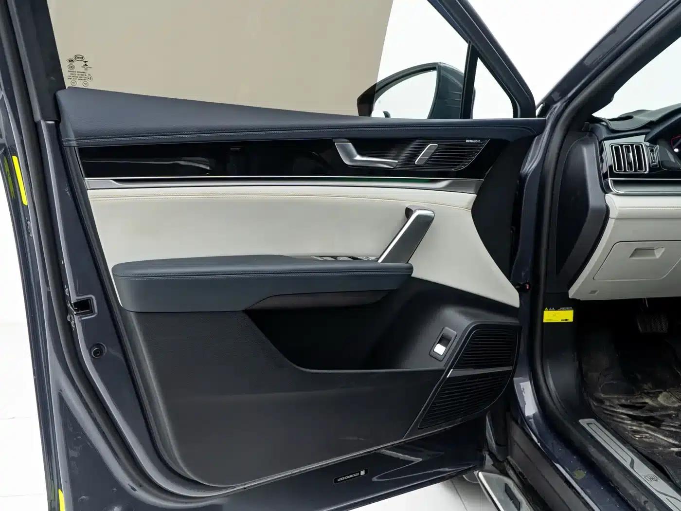 Tang New Energy 2022 EV 730KM Premium Edition — миниатюра 16