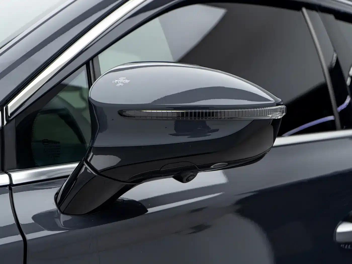 Tang New Energy 2022 EV 730KM Premium Edition — миниатюра 21