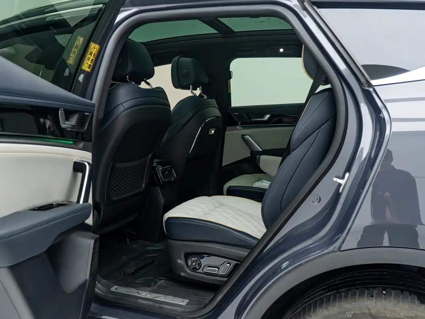 Tang New Energy 2022 EV 730KM Premium Edition — миниатюра 7