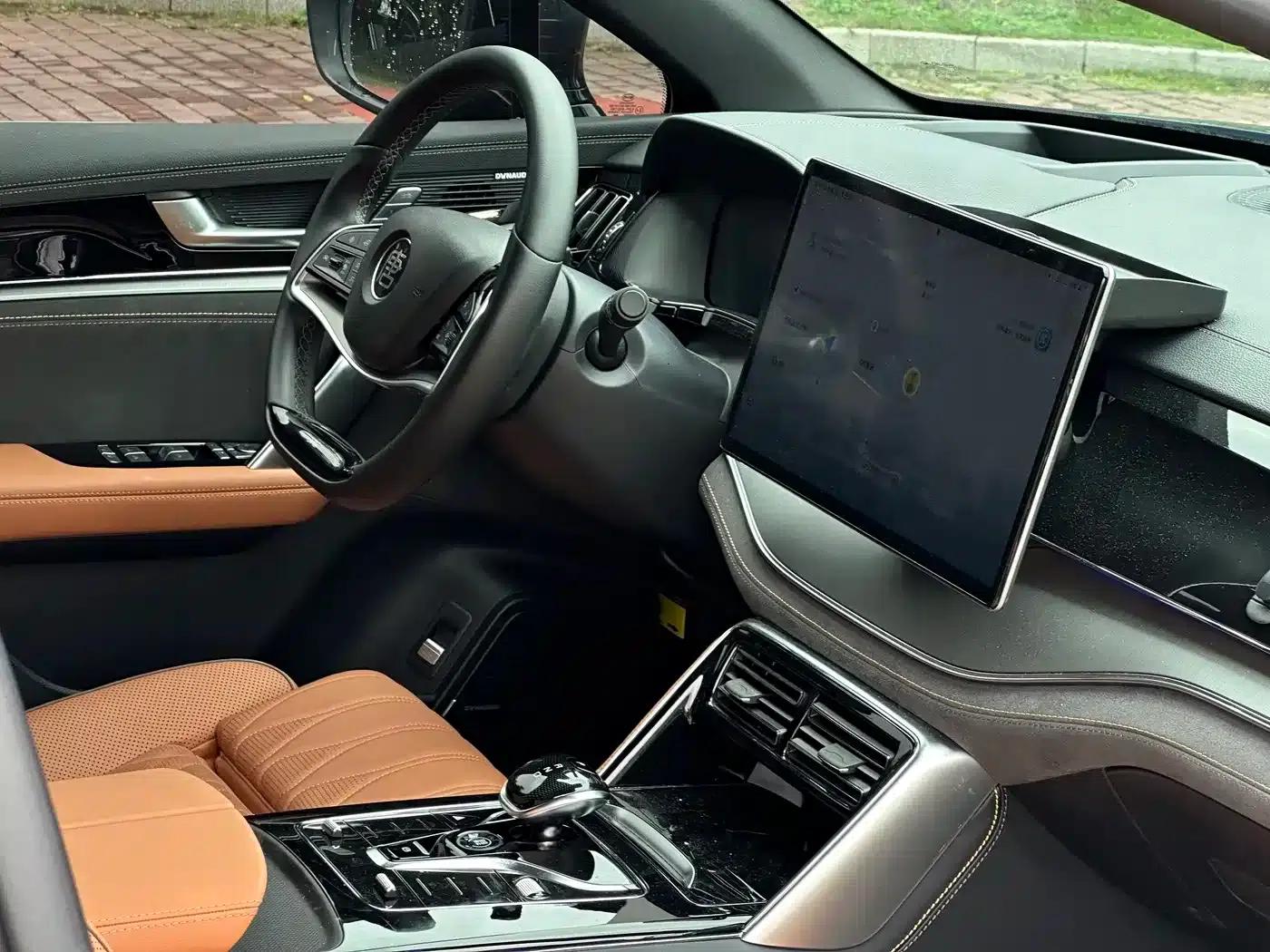 Tang New Energy 2023 DM-i Champion Edition 112KM Premium Model — миниатюра 21