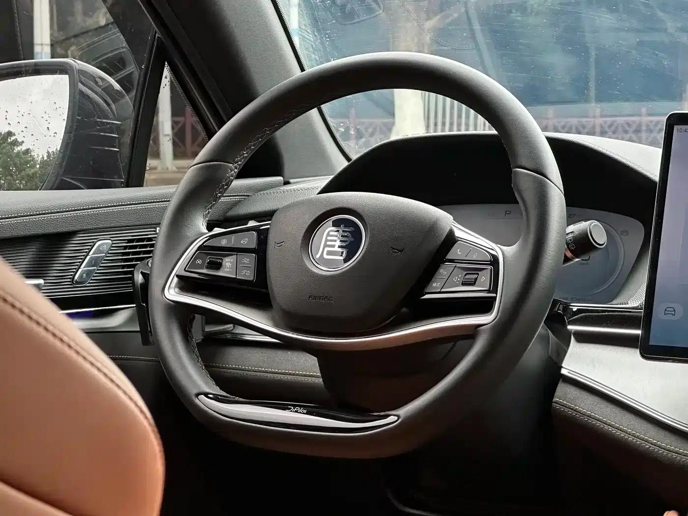 Tang New Energy 2023 DM-i Champion Edition 112KM Premium Model — миниатюра 24
