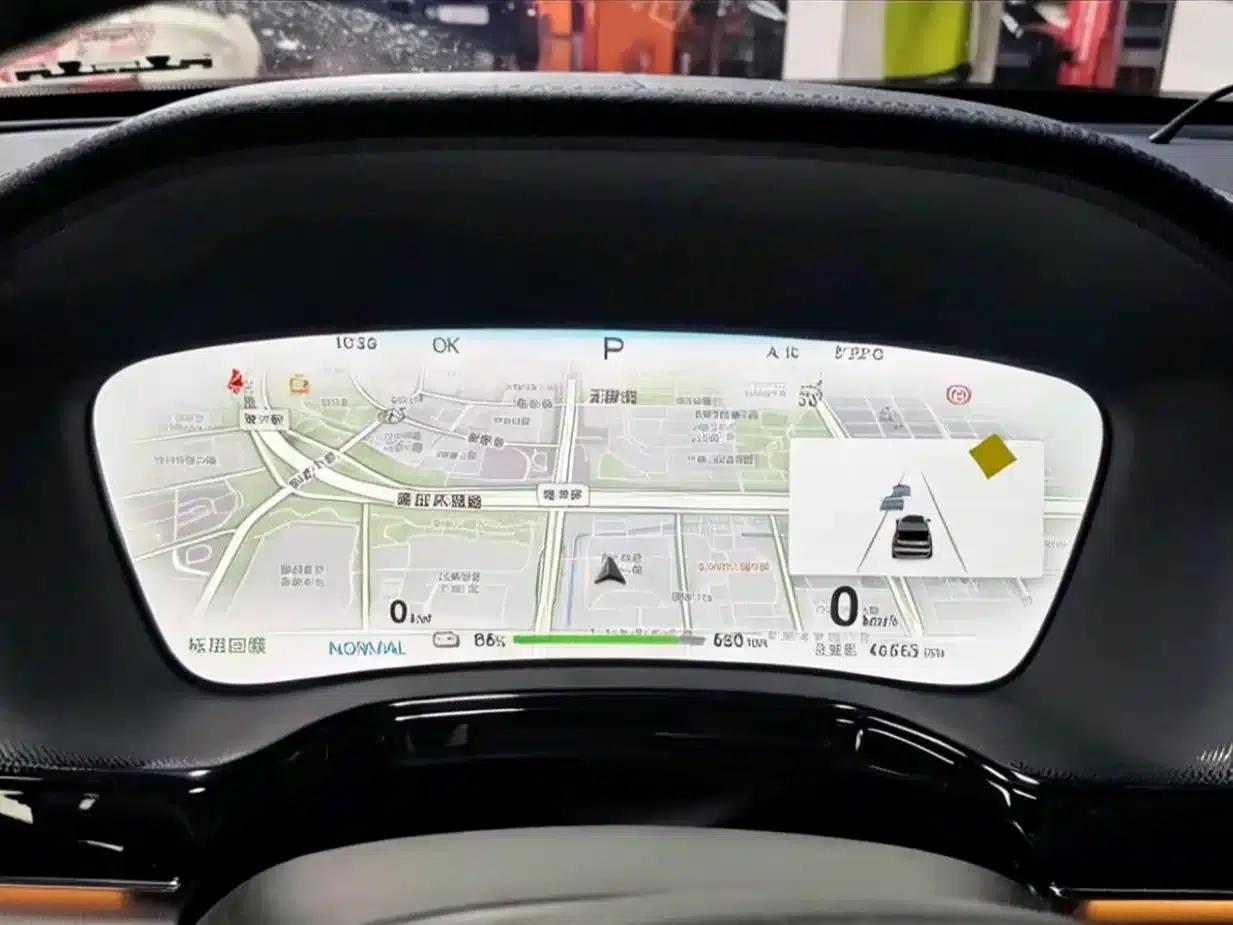 Tang New Energy 2024 EV Glory Edition 730KM Premium Model — миниатюра 9