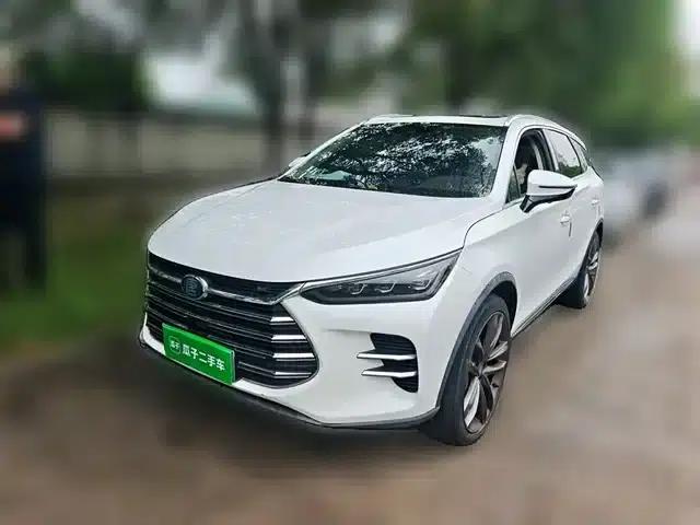 Tang New Energy 2018 DM 2.0T All-Wheel Drive Intelligent Leading Edition 7-Seater National V Emission Standard