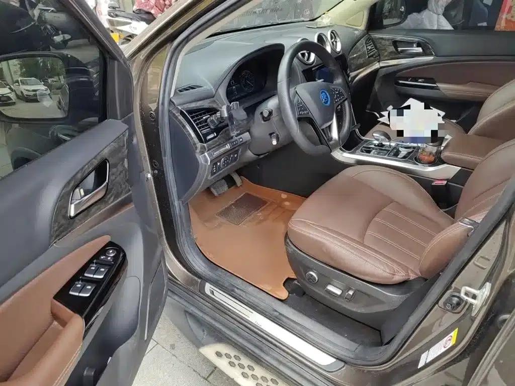 Tang New Energy 2017 2.0T All-Wheel Drive Luxury Edition — миниатюра 14
