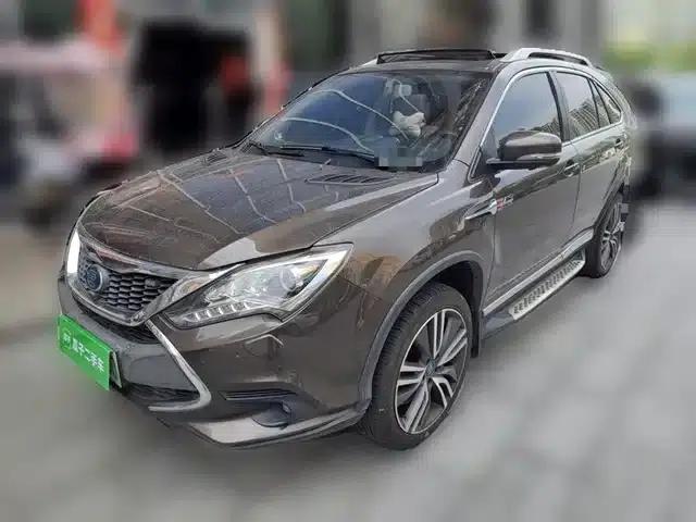 Tang New Energy 2017 2.0T All-Wheel Drive Luxury Edition