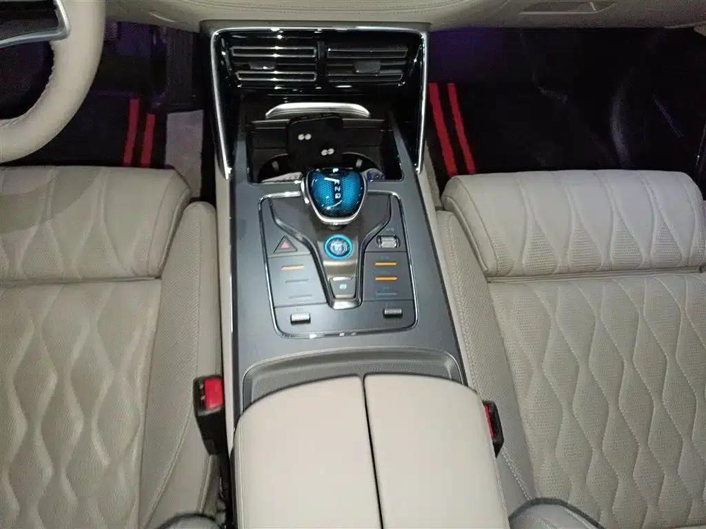 Tang New Energy 2025 DM-i 115KM Flagship Edition — миниатюра 14