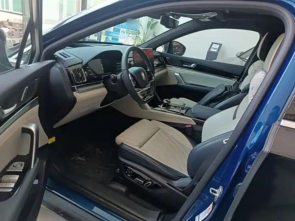 Tang New Energy 2022 DM-p 215KM 4WD Flagship Edition — миниатюра 15