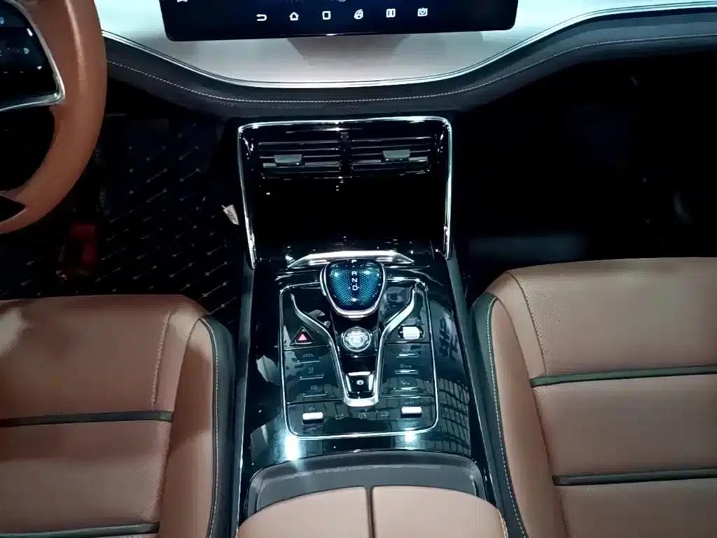 Tang New Energy 2021 DM 2.0T AWD High-Performance Premium Edition — миниатюра 14