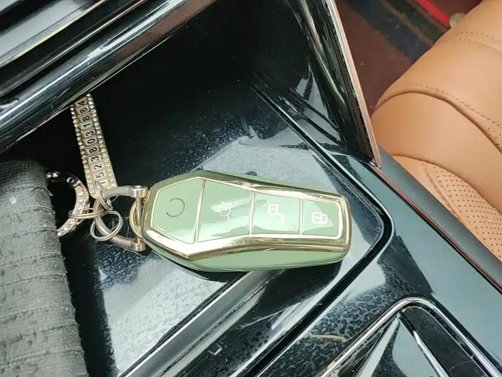 Tang New Energy 2023 DM-i Champion Edition 112KM Deluxe Model — миниатюра 9