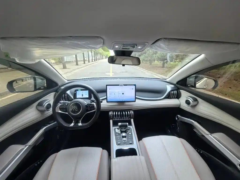 Yuan PLUS 2024 Glory Edition 510KM Leading Model — миниатюра 5