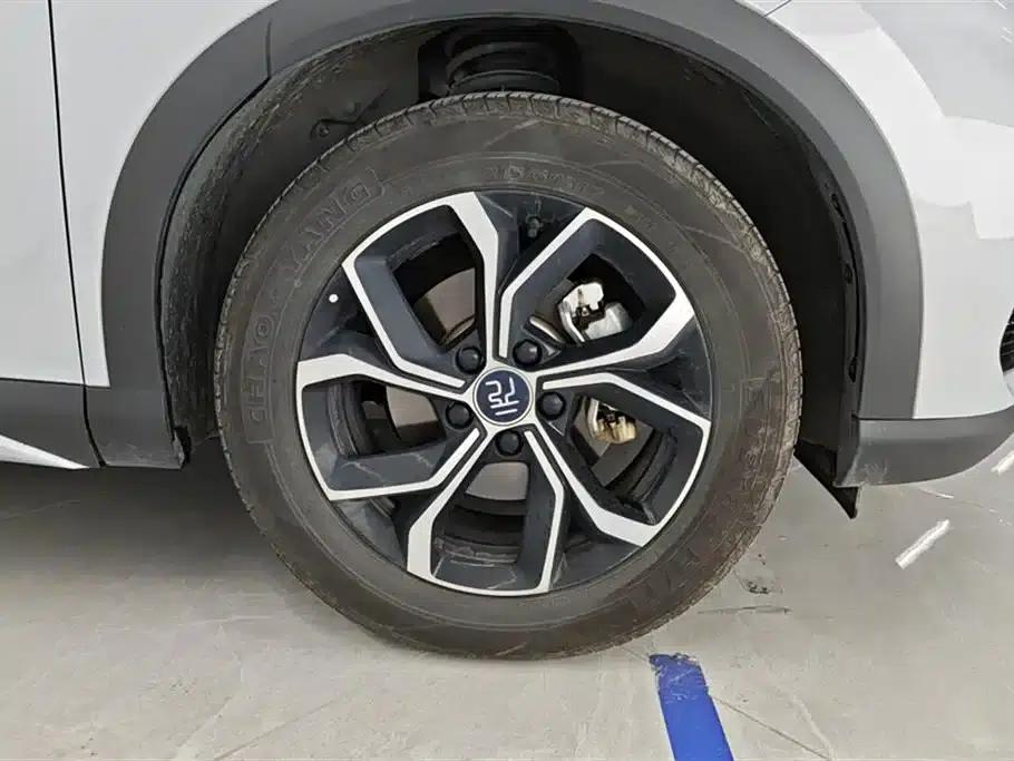 Yuan PLUS 2024 Glory Edition 430KM Superior Model — миниатюра 6