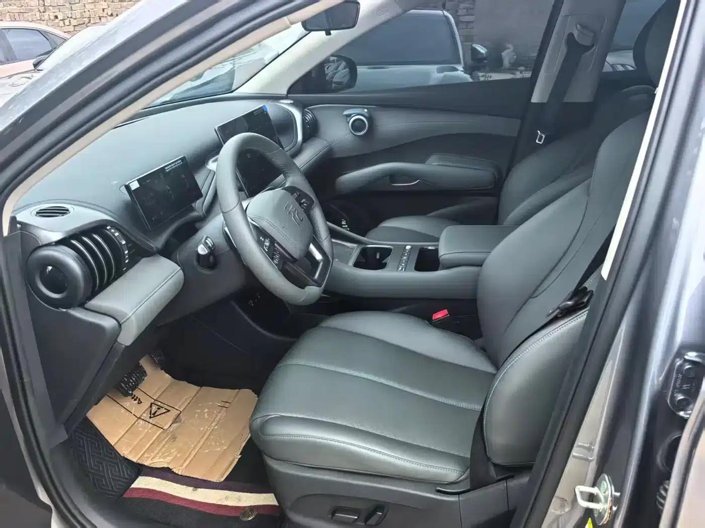 Yuan PLUS 2025 Smart Driving Edition 510KM Leading Model — миниатюра 4