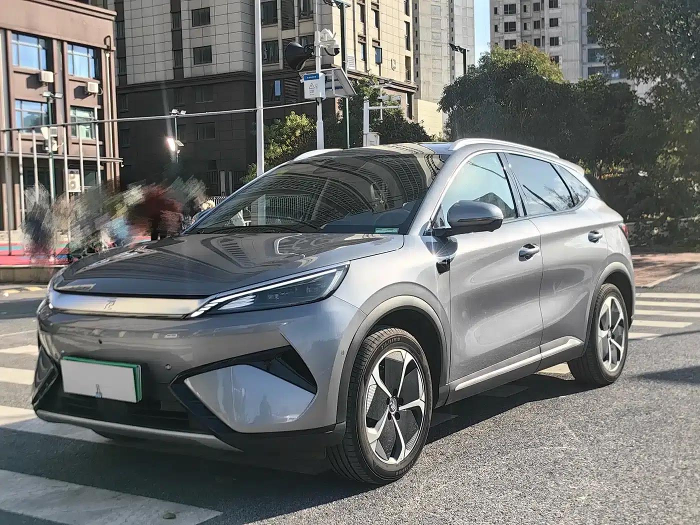 Yuan PLUS 2025 Intelligent Driving Edition 510KM Superior Model — миниатюра 1