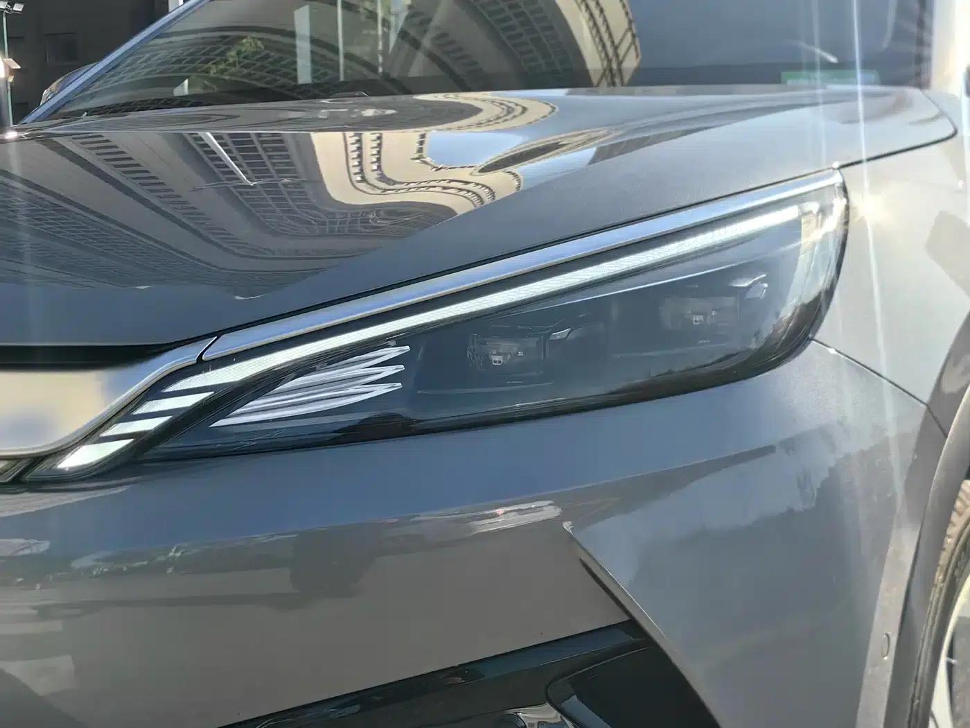 Yuan PLUS 2025 Intelligent Driving Edition 510KM Superior Model — миниатюра 2