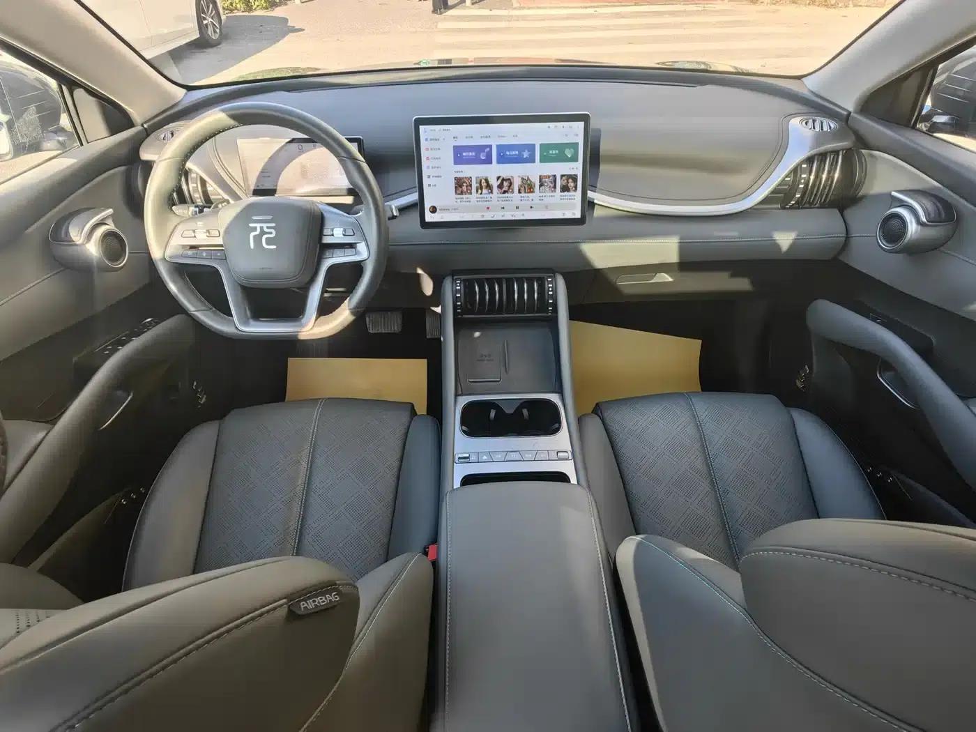 Yuan PLUS 2025 Intelligent Driving Edition 510KM Superior Model — миниатюра 4