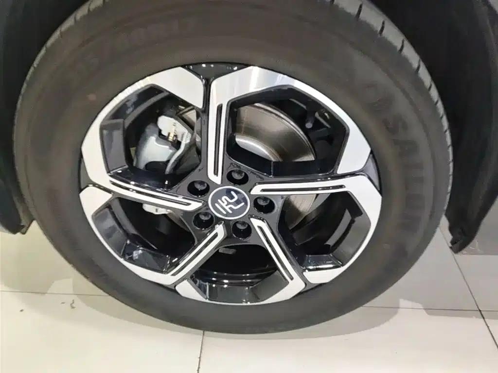 Yuan PLUS 2025 Intelligent Driving Edition 430KM Superior Model — миниатюра 23