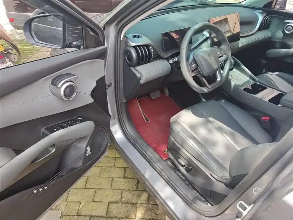 Yuan PLUS 2025 Smart Driving Edition 510KM Leading Model — миниатюра 16