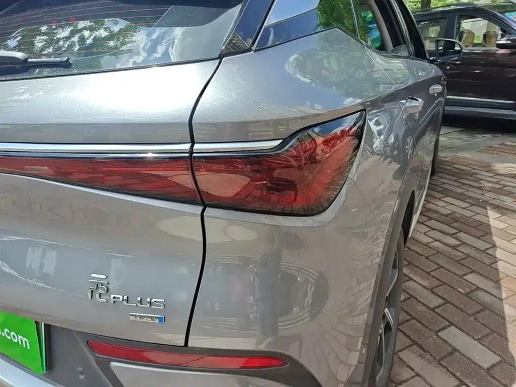 Yuan PLUS 2025 Smart Driving Edition 510KM Leading Model — миниатюра 8