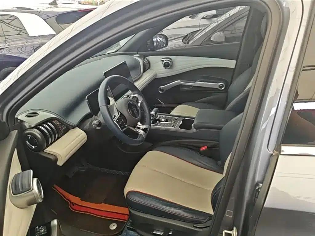Yuan Plus 2022 510KM Flagship Edition — миниатюра 15