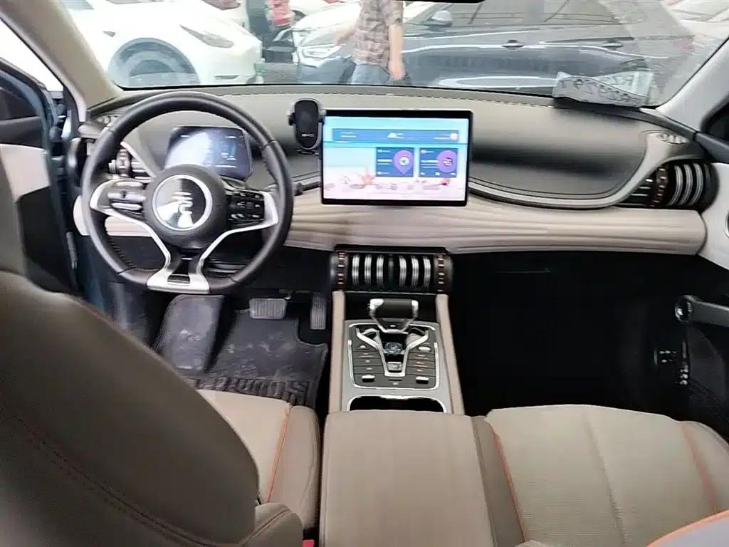Yuan Plus 2023 Champion Edition 430KM Super Model — миниатюра 10