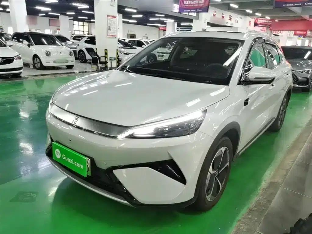 Yuan PLUS 2025 Intelligent Driving Edition 510KM Superior Model — миниатюра 1