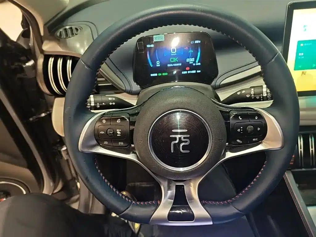 Yuan Plus 2022 430KM Premium — миниатюра 11