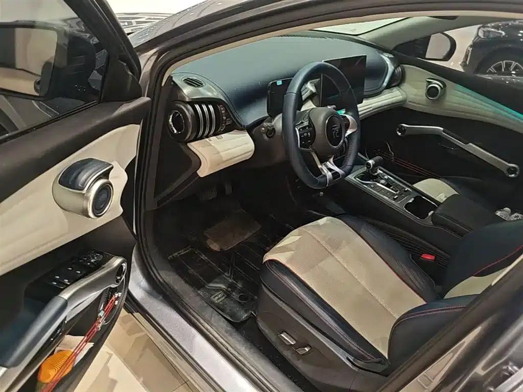 Yuan Plus 2022 430KM Premium — миниатюра 16