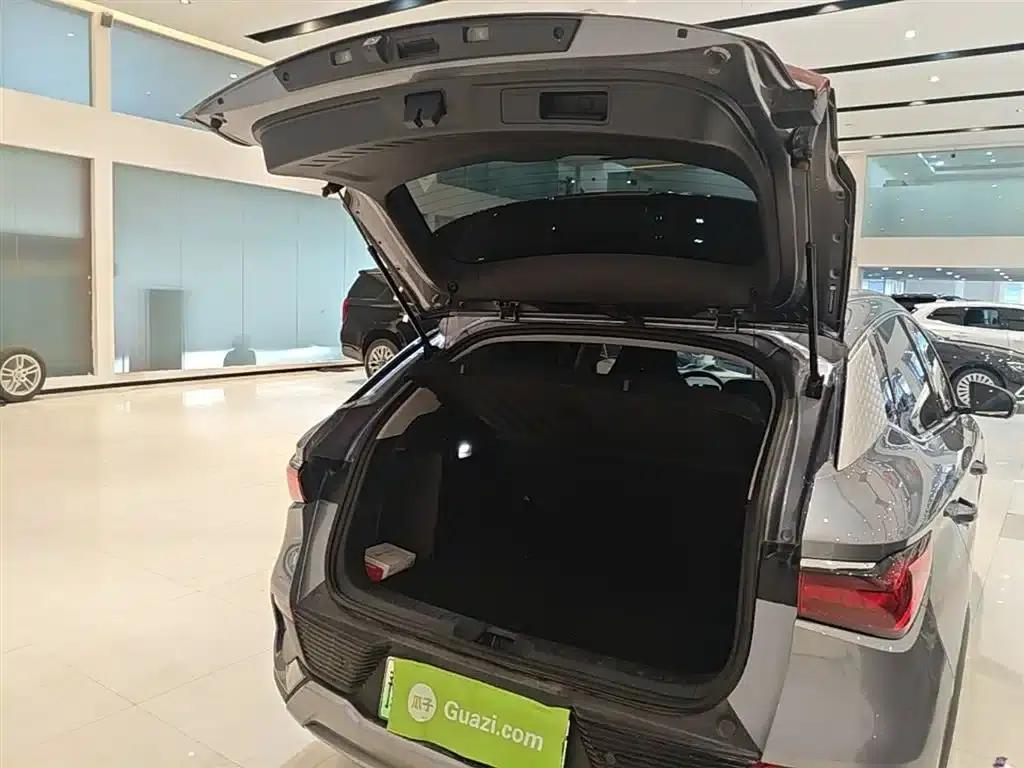 Yuan Plus 2022 430KM Premium — миниатюра 19