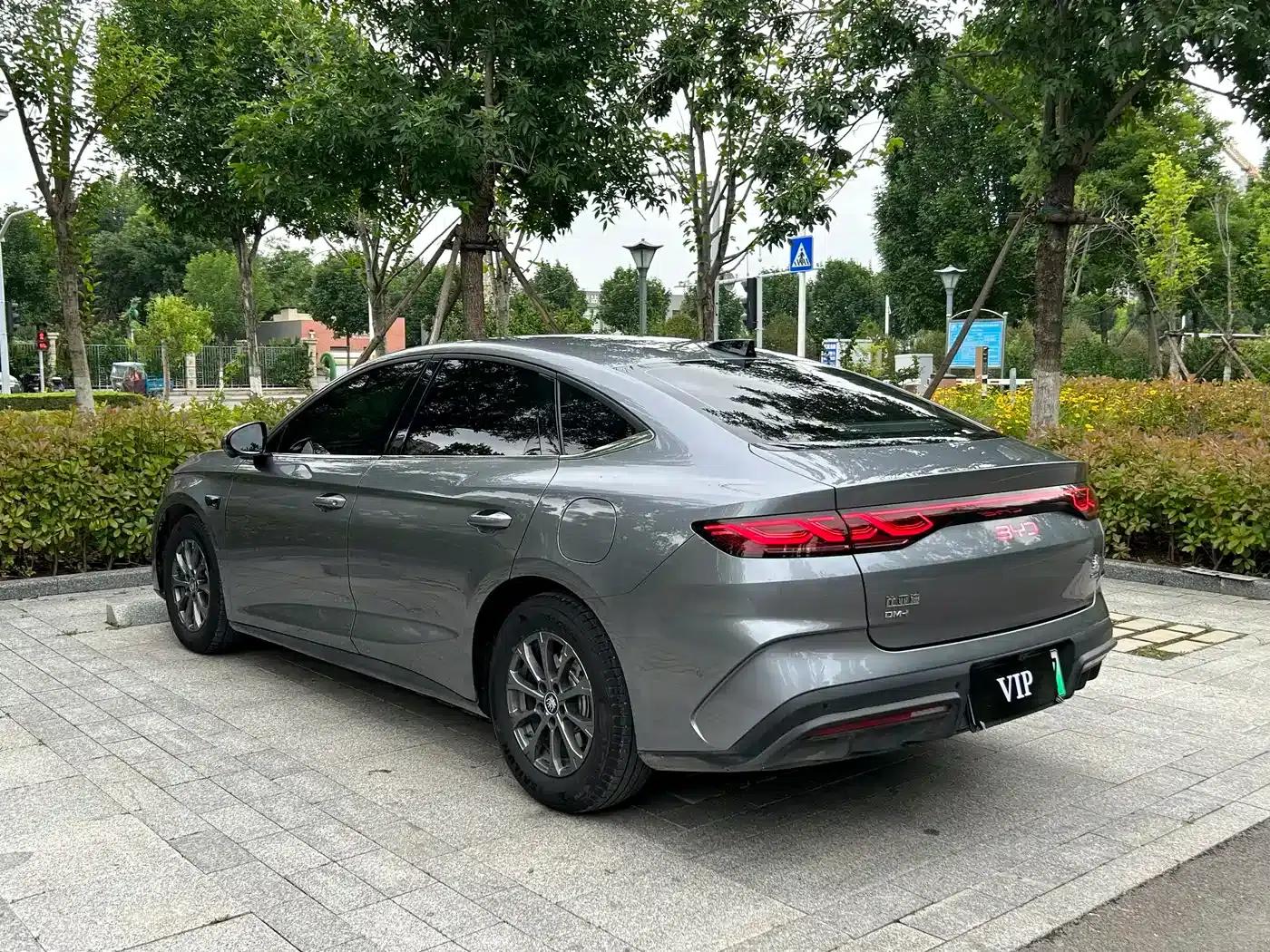 Qin L 2025 DM-i Intelligent Driving Edition 80KM Leading Model — миниатюра 6
