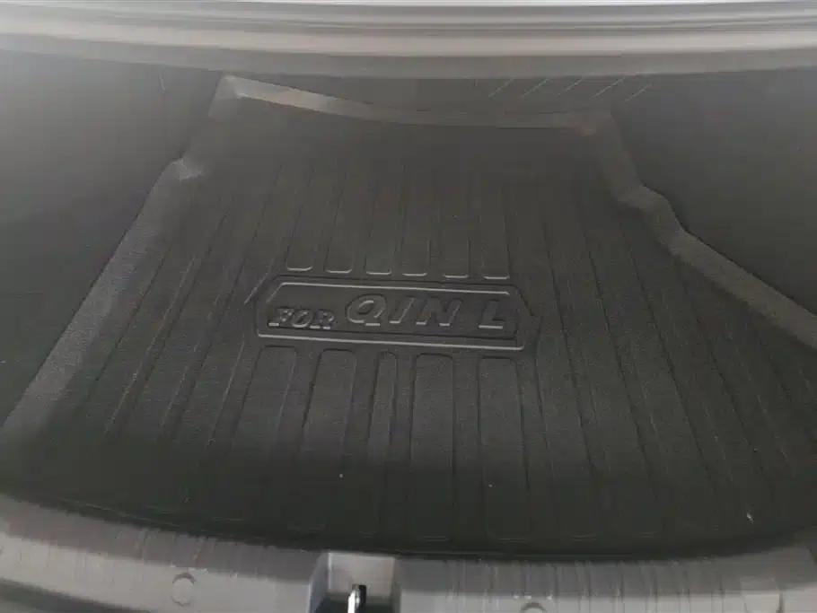 Qin L 2024 DM-i 80KM Leading Edition — миниатюра 4