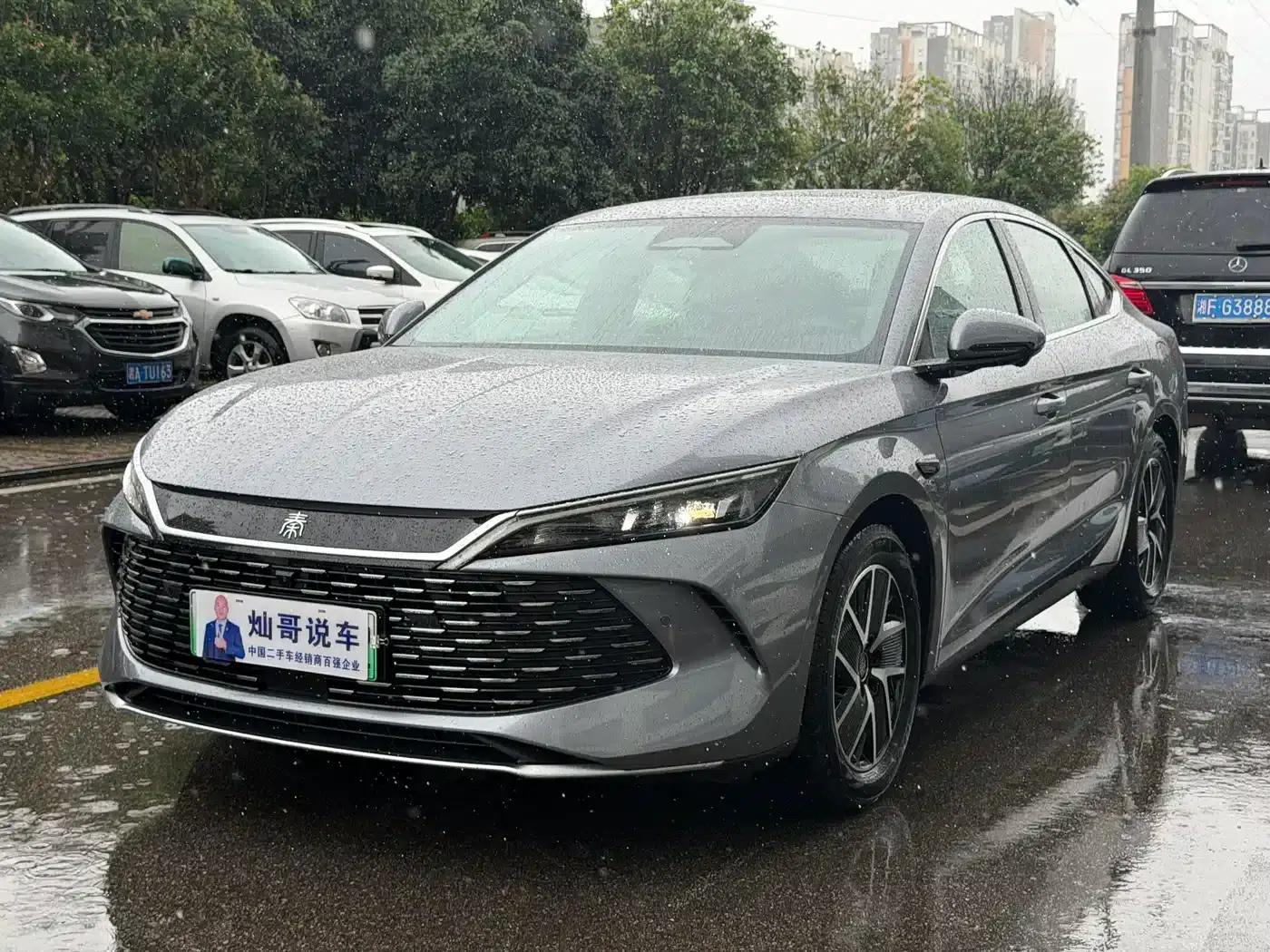 Qin L 2025 DM-i Intelligent Driving Edition 120KM Superior Model — миниатюра 1