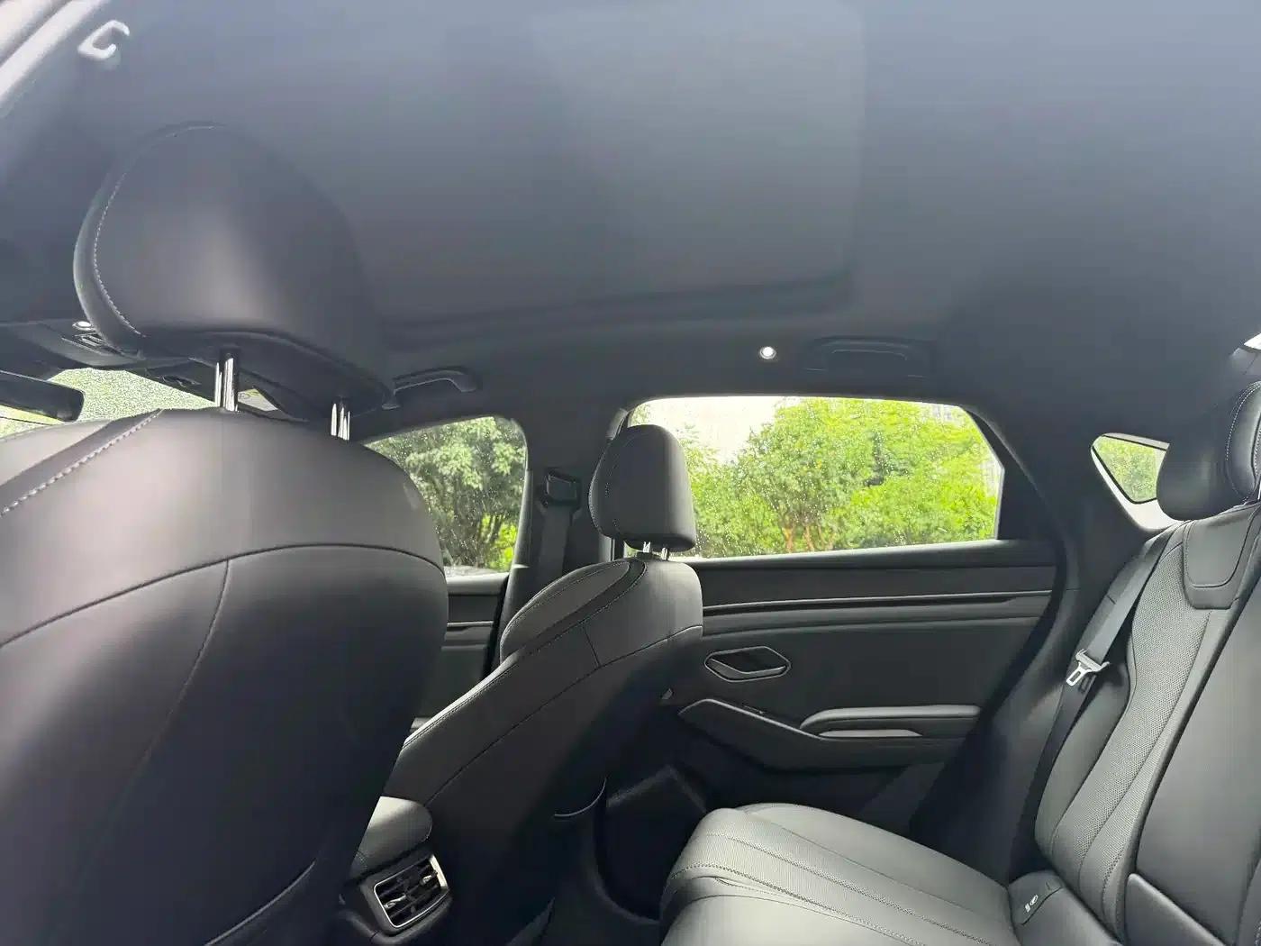 Qin L 2025 DM-i Intelligent Driving Edition 120KM Superior Model — миниатюра 9