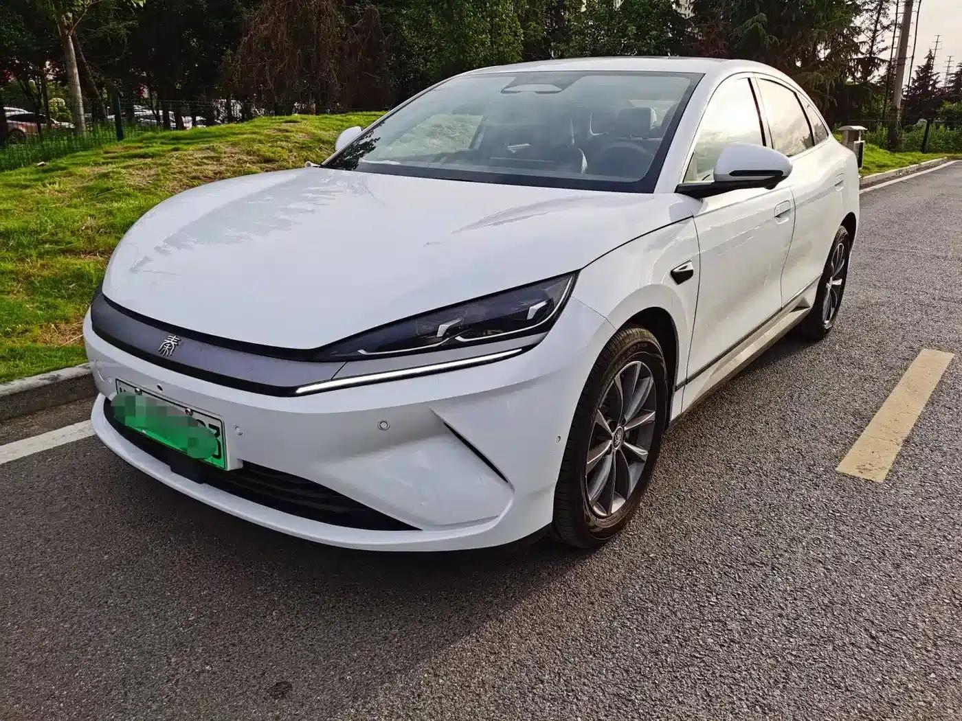 Qin L 2025 EV 470KM Leading Edition — миниатюра 1