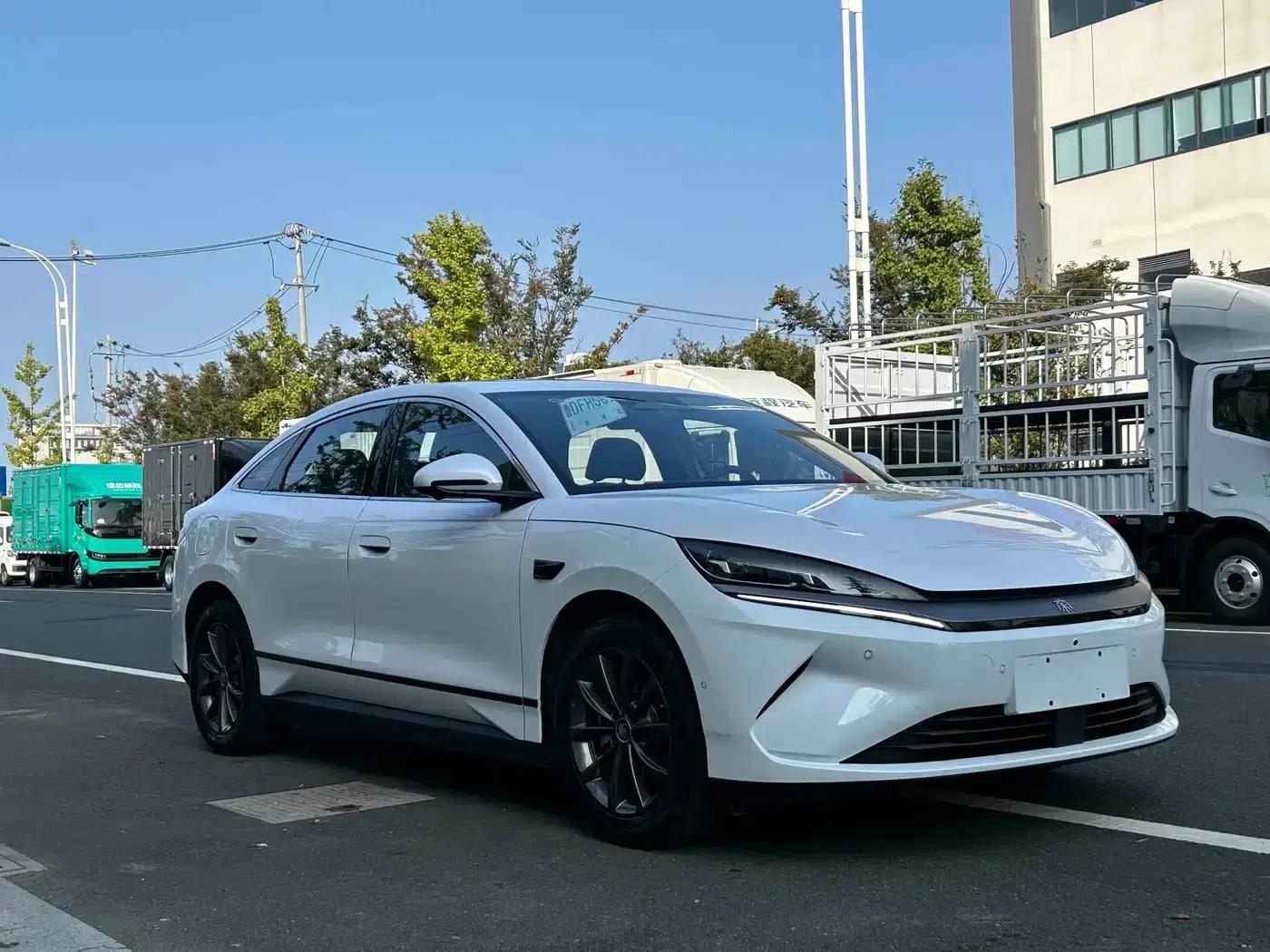 Qin L 2025 EV 545KM Super Edition — миниатюра 2