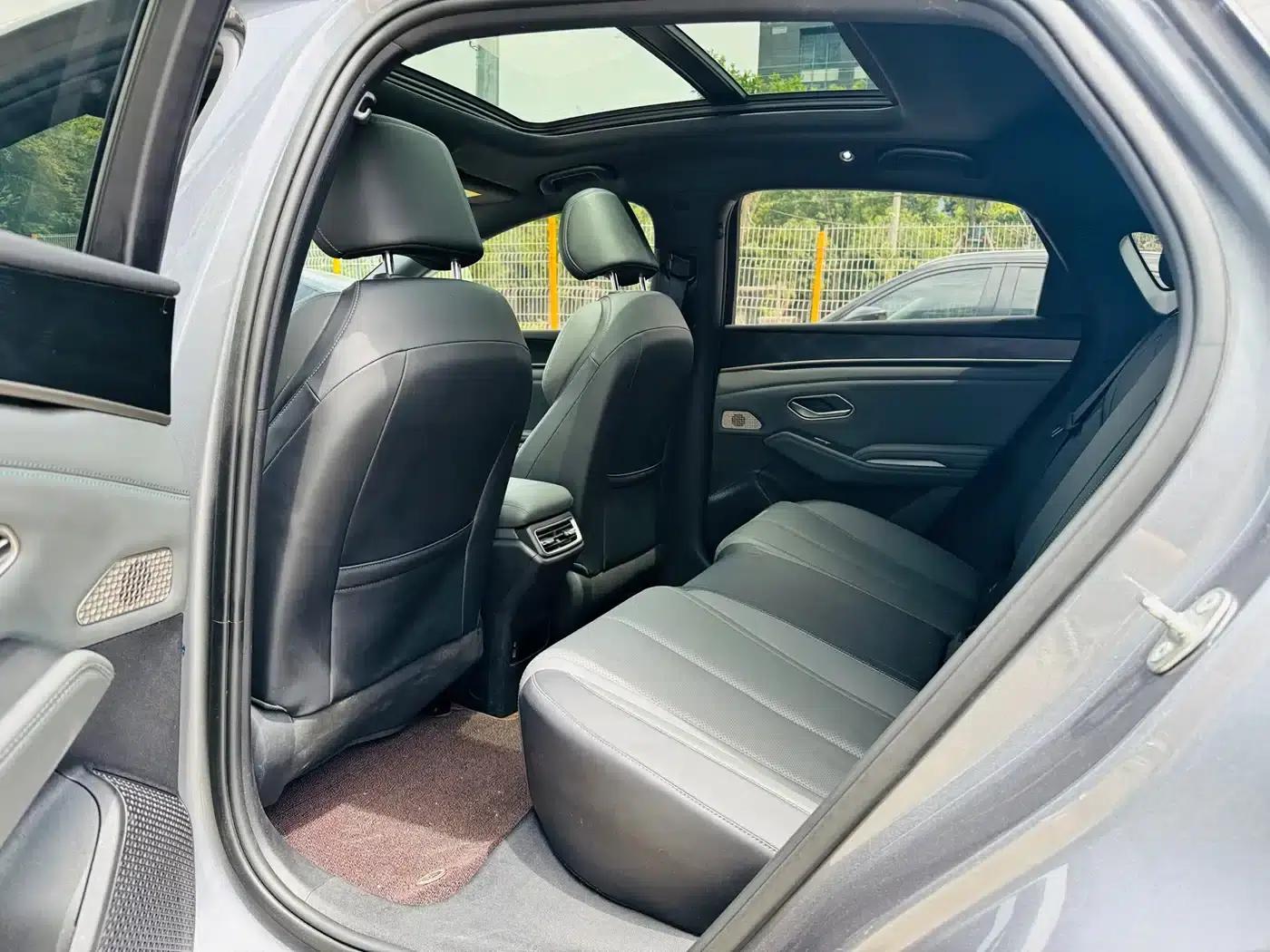 Qin L 2024 DM-i 120KM Leading Edition — миниатюра 5