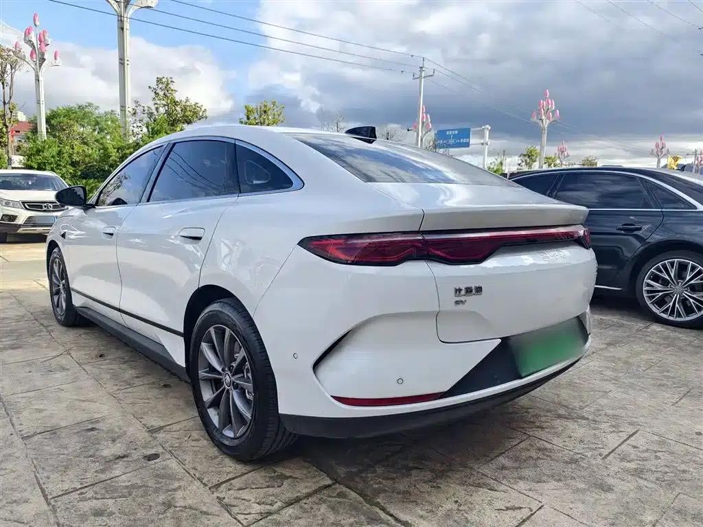 Qin L 2025 EV 470KM Leading Edition — миниатюра 9