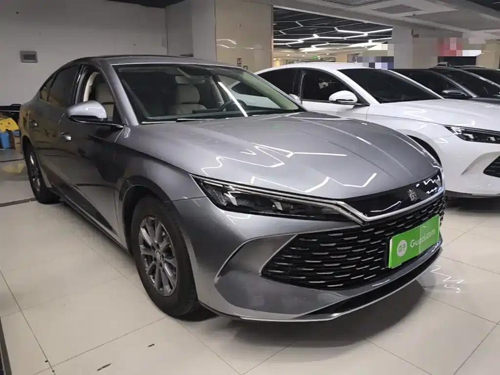 Qin L 2024 DM-i 80KM Leading Edition — миниатюра 4