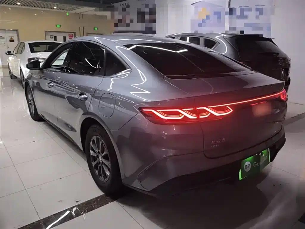 Qin L 2024 DM-i 80KM Leading Edition — миниатюра 5