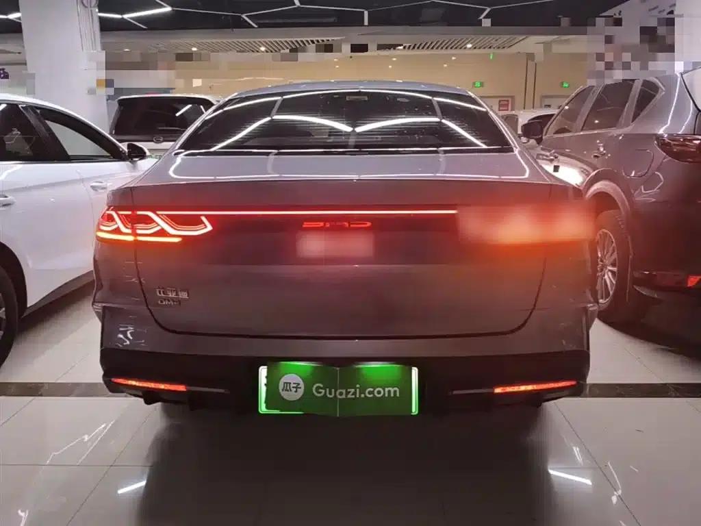 Qin L 2024 DM-i 80KM Leading Edition — миниатюра 6