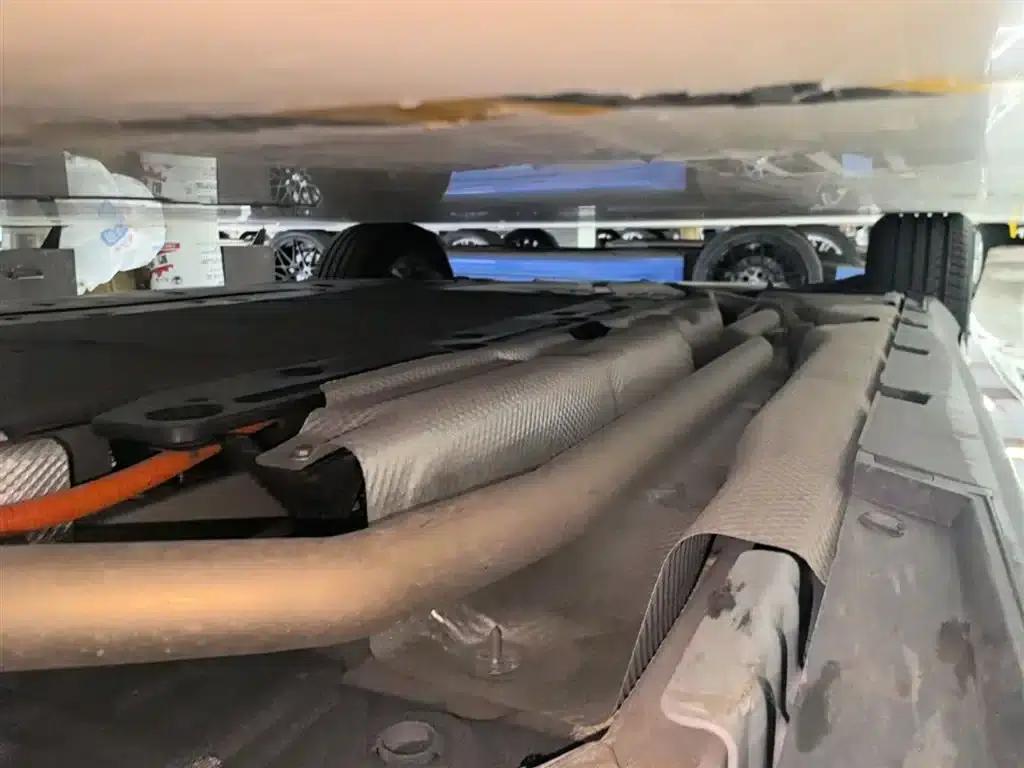Qin L 2025 DM-i Intelligent Driving Edition 80KM Leading Model — миниатюра 21