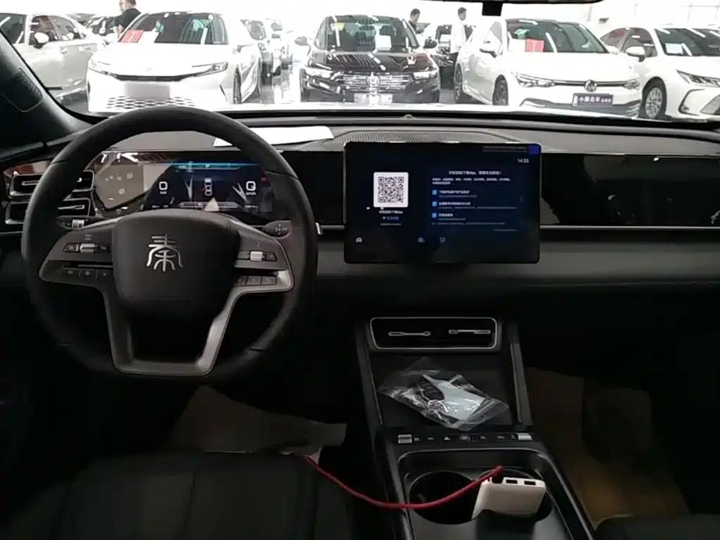 Qin L 2026 DM-i 128KM Progressive Edition — миниатюра 10