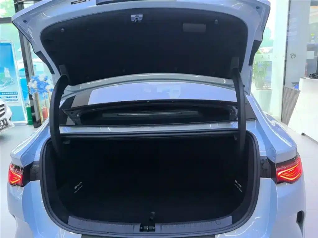 Qin L 2025 EV 545KM Premium Edition — миниатюра 19