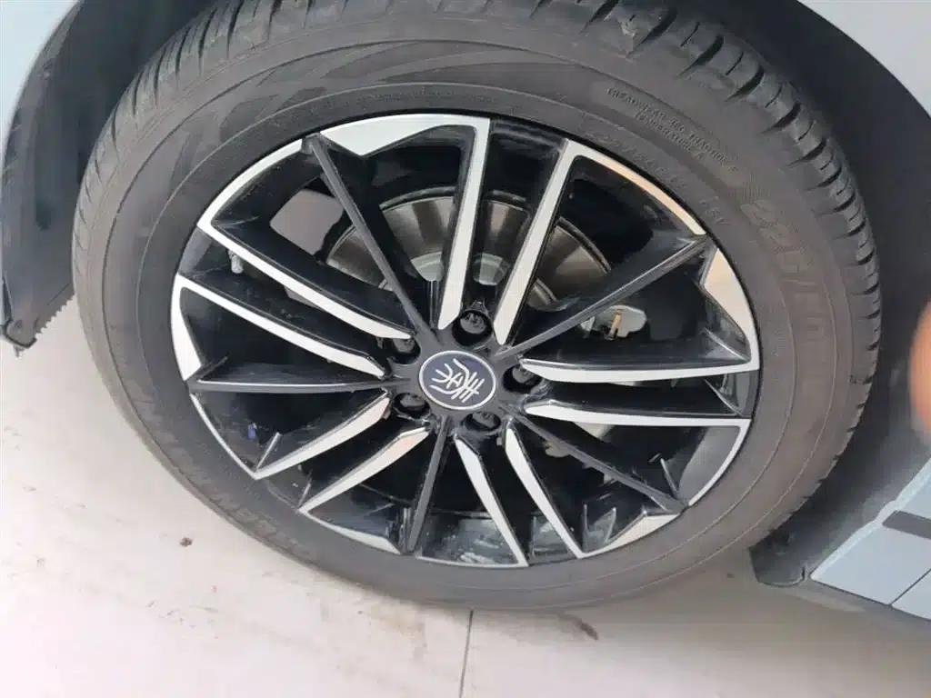 Qin L 2025 EV 545KM Premium Edition — миниатюра 23