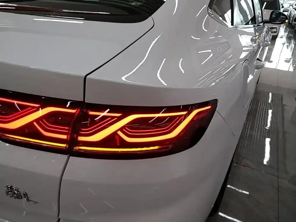 Qin L 2026 DM-i 128KM Progressive Edition — миниатюра 8