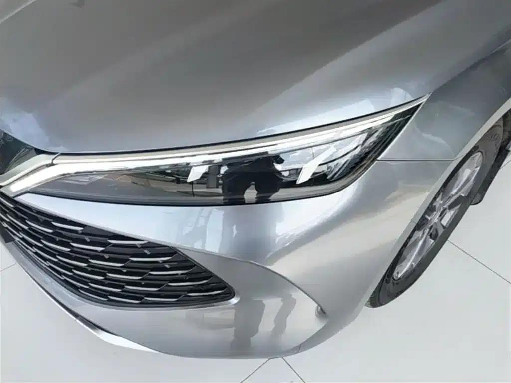 Qin L 2024 DM-i 80KM Leading Edition — миниатюра 24