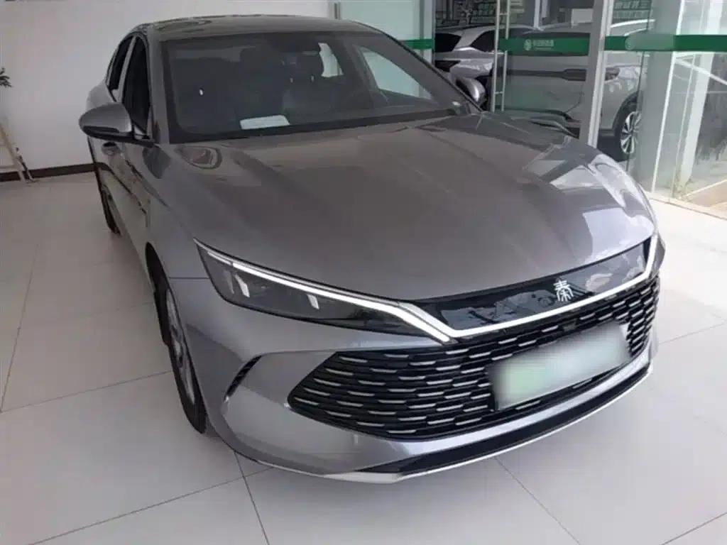 Qin L 2024 DM-i 80KM Leading Edition — миниатюра 4