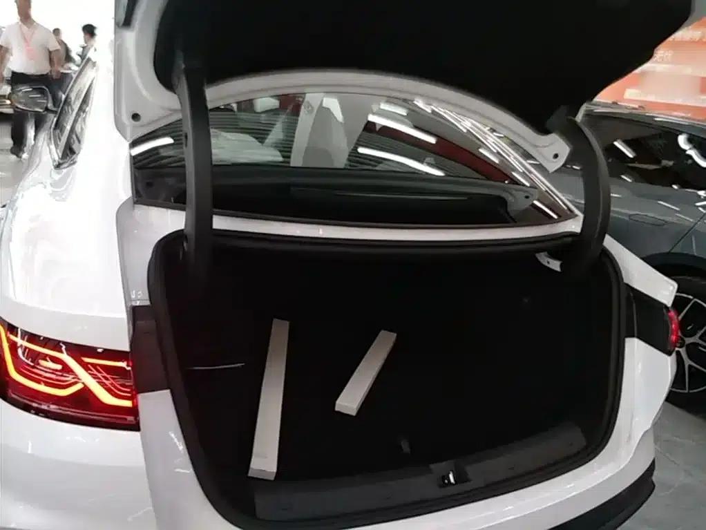 Qin L 2026 DM-i 128KM Progressive Edition — миниатюра 19