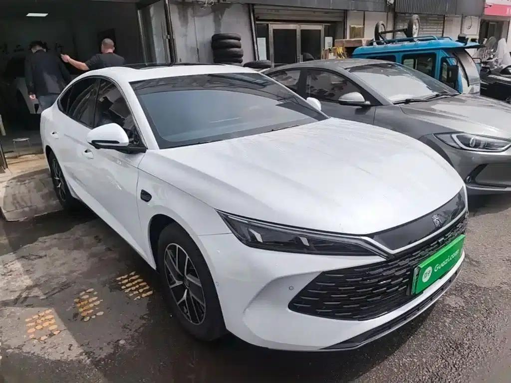 Qin L 2025 DM-i Intelligent Driving Edition 120KM Leading Model — миниатюра 4