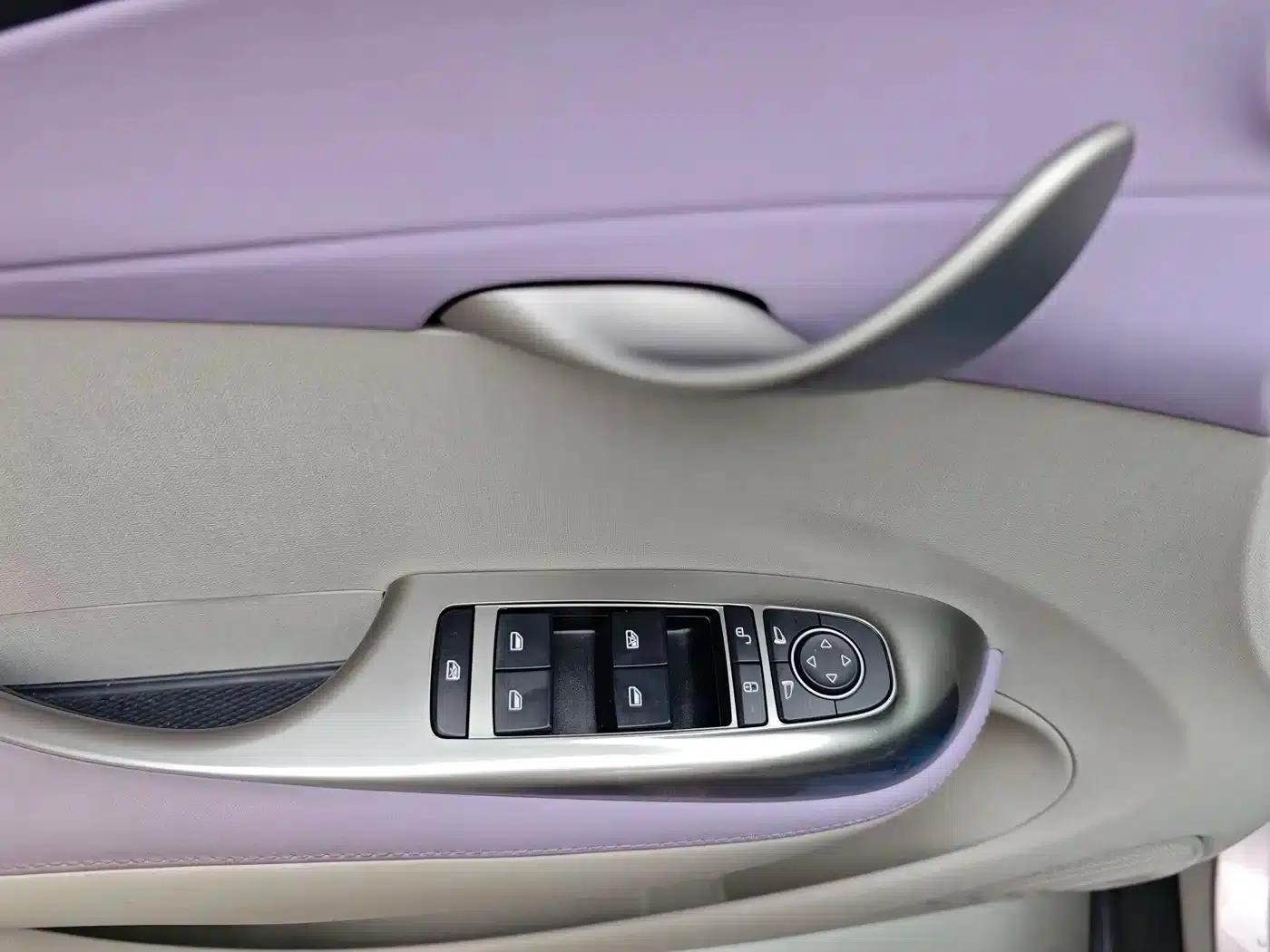 Dolphin 2021 405km Fashion Edition — миниатюра 11