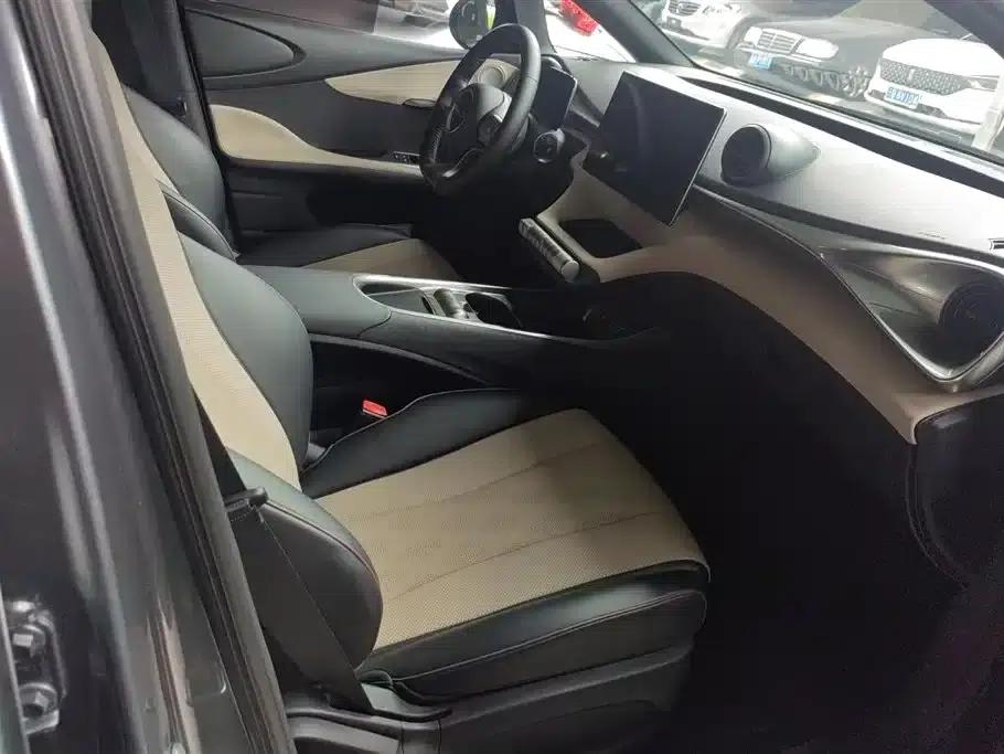 Dolphin 2023 420km Freedom Edition — миниатюра 8
